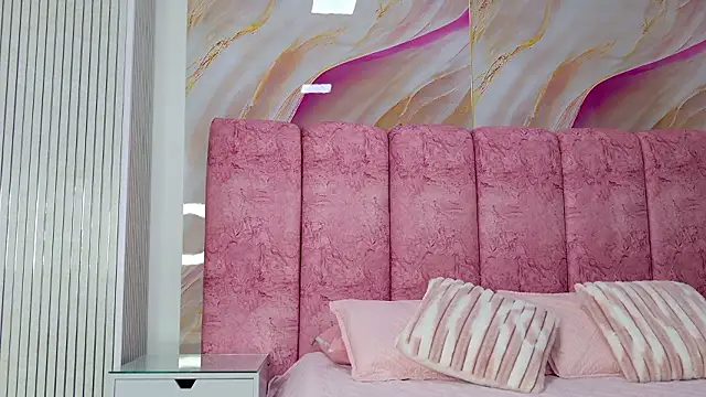 kendal rossi online show from 02.23.26