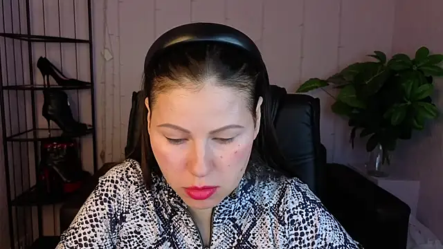 Dana  dom online show from 03.20.26