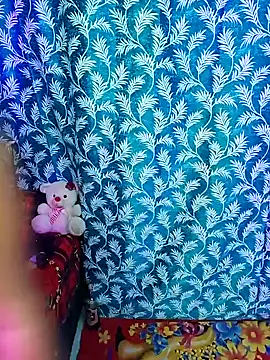 Snapshot of beauty_alina chatting on 01.24.25 beauty alina online show from 01.24.25