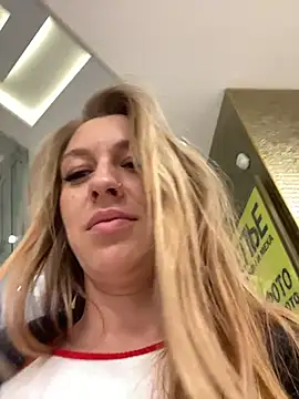 Sweet   Emily online show from 10.14.25