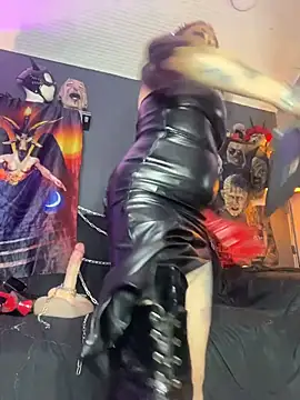 MorganaCrowley online show from 12.14.25