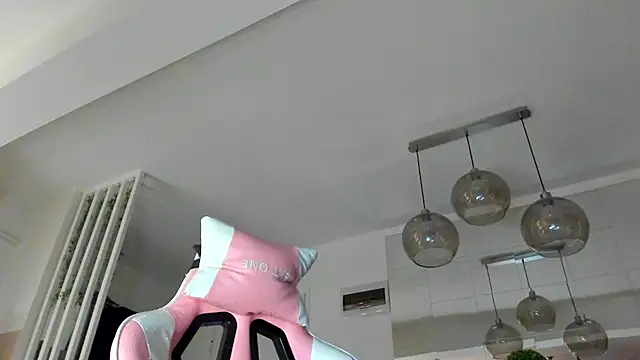 IreneVON online show from 11.14.25