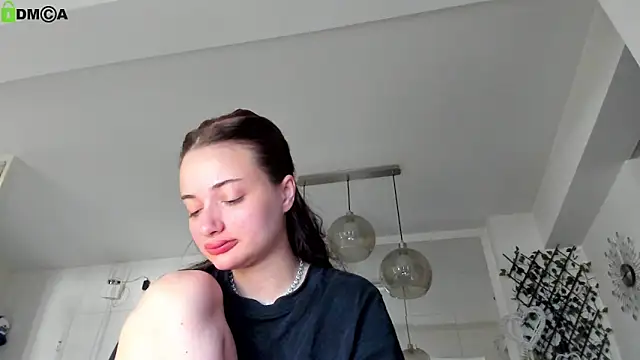 Snapshot of IreneVON chatting on 05.12.26 IreneVON online show from 05.12.26