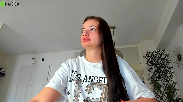 Snapshot of IreneVON chatting on 05.31.26 IreneVON online show from 05.31.26