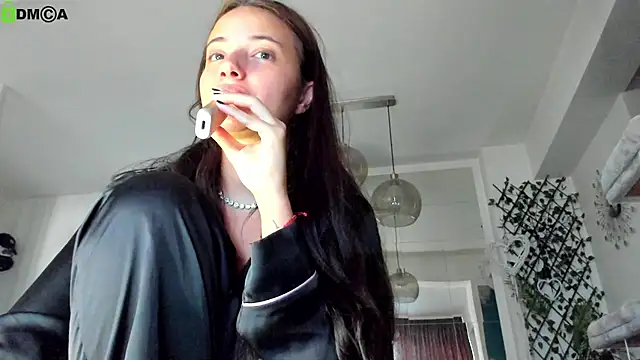 Snapshot of IreneVON chatting on 07.22.26 IreneVON online show from 07.22.26