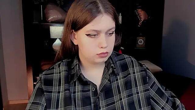 Snapshot of FioraMarmoris chatting on 02.15.26 FioraMarmoris online show from 02.15.26