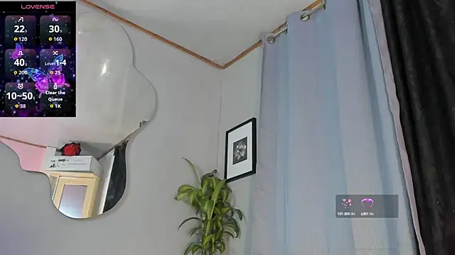 Snapshot of angeli_sexi chatting on 09.24.25 angeli sexi online show from 09.24.25