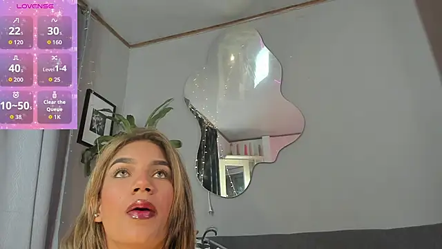 Snapshot of angeli_sexi chatting on 12.04.25 angeli sexi online show from 12.04.25