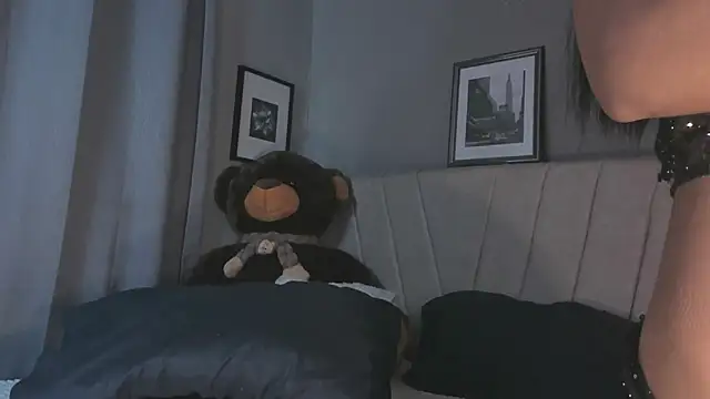 Snapshot of angeli_sexi chatting on 01.11.26 angeli sexi online show from 01.11.26