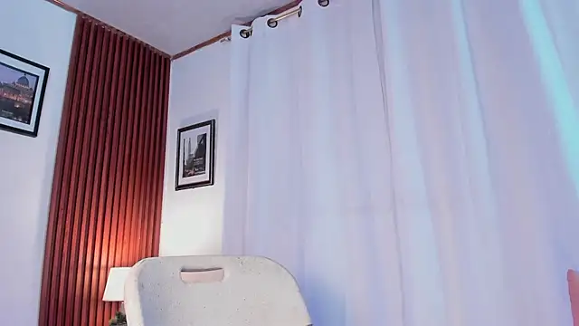 Snapshot of angeli_sexi chatting on 06.15.26 angeli sexi online show from 06.15.26