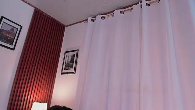 Snapshot of angeli_sexi chatting on 06.16.26 angeli sexi online show from 06.16.26