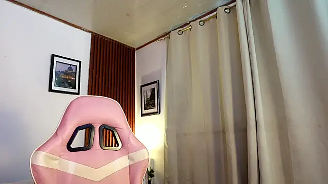 Snapshot of angeli_sexi chatting on 07.25.26 angeli sexi online show from 07.25.26