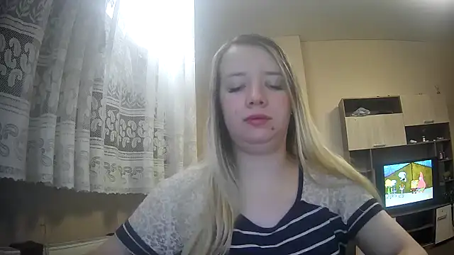 ViolaCandy online show from 10.26.25