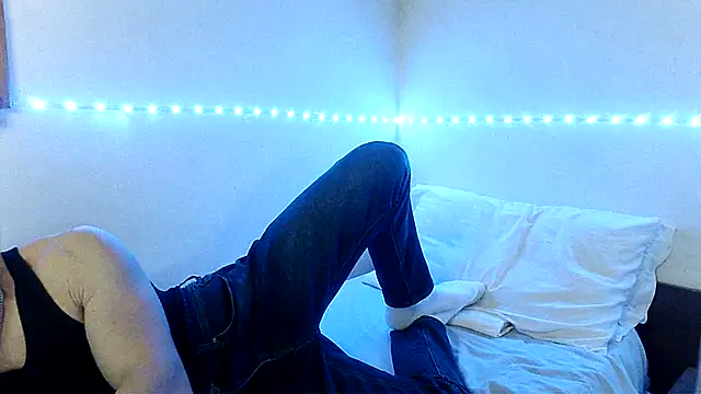 Alexx Fit023 online show from 12.29.24