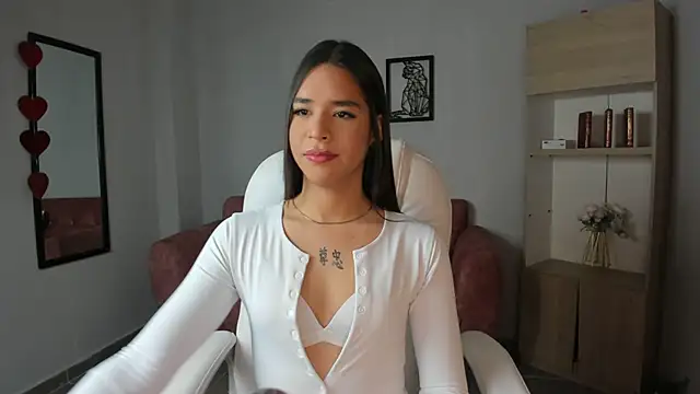 Alice23jones online show from 03.13.25