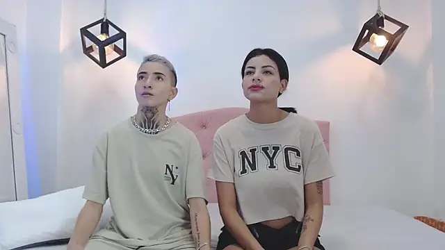 Tinny and Candy online show from 03.12.25