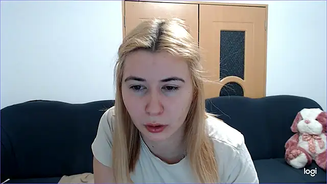 VioletaFlower7 online show from 02.18.25