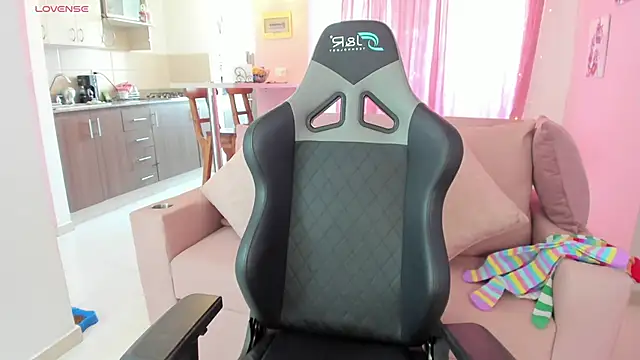 zoesullivan online show from 01.06.25