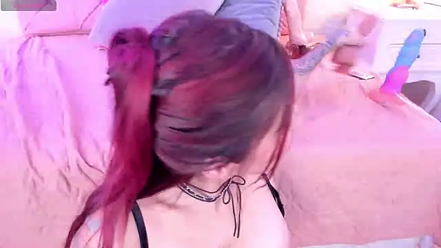 Ginger Violetta  online show from 03.18.25