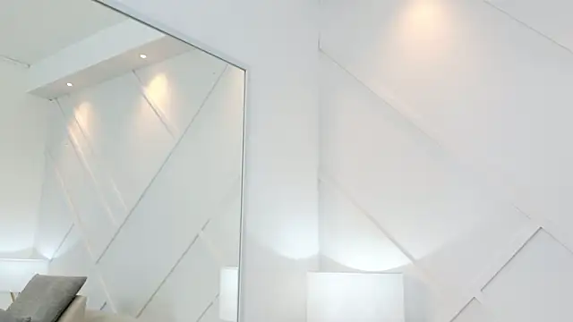 Juliabadlee online show from 07.20.26