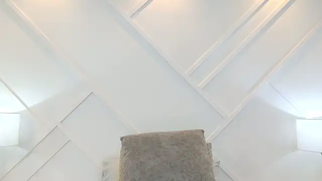 Juliabadlee online show from 07.24.26