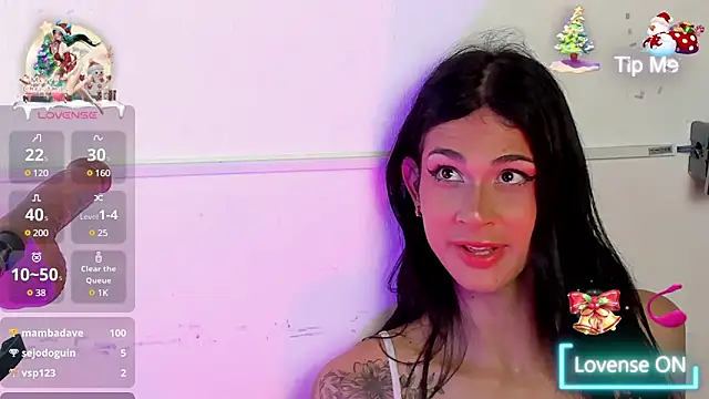 Snapshot of Mara_friendboy699 chatting on 12.28.24 Mara friendboy699 online show from 12.28.24