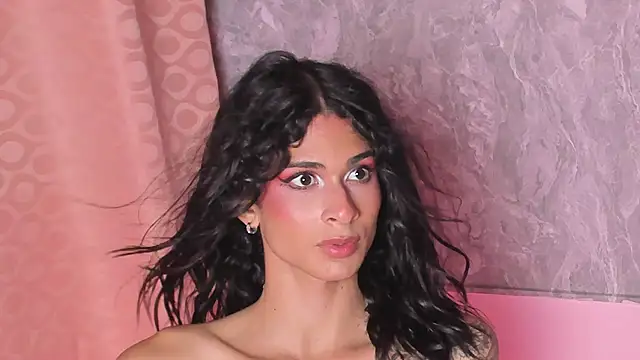 Snapshot of Mara_friendboy699 chatting on 03.21.25 Mara friendboy699 online show from 03.21.25