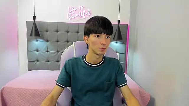 Snapshot of Jake_evans chatting on 09.29.25 Jake evans online show from 09.29.25