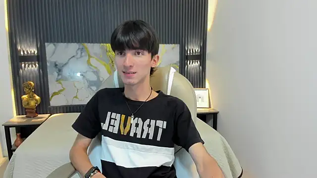 Snapshot of Jake_evans chatting on 10.14.25 Jake evans online show from 10.14.25