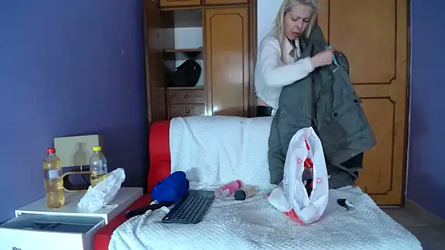 sophia ny online show from 02.18.26