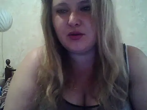 Snapshot of ParisMimi chatting on 04.26.26 ParisMimi online show from 04.26.26
