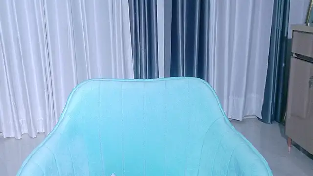 Aashika-Kaur online show from 06.05.26