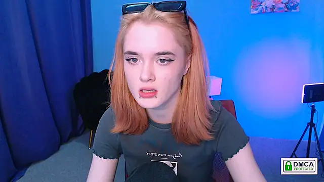 Snapshot of liana_kisses chatting on 01.03.25 liana kisses online show from 01.03.25