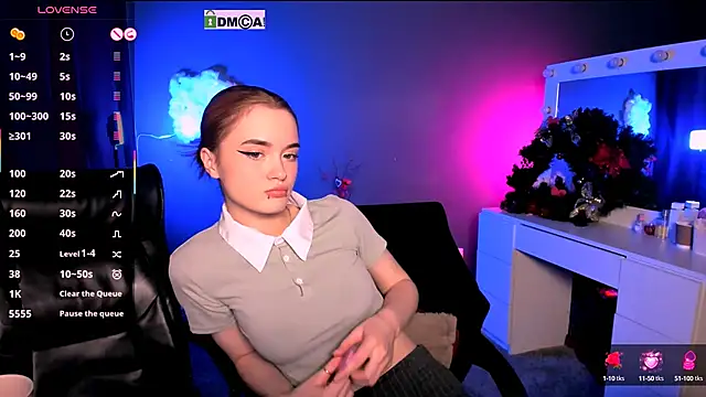 Snapshot of liana_kisses chatting on 02.26.25 liana kisses online show from 02.26.25