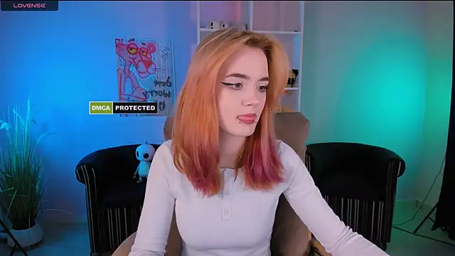 Snapshot of liana_kisses chatting on 03.18.25 liana kisses online show from 03.18.25