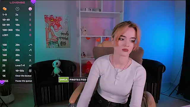 Snapshot of liana_kisses chatting on 03.19.25 liana kisses online show from 03.19.25