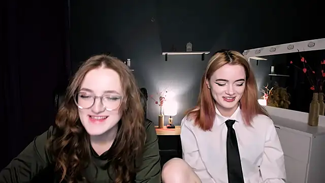 Snapshot of liana_kisses chatting on 03.22.25 liana kisses online show from 03.22.25