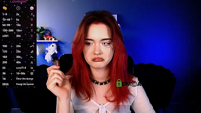 Snapshot of liana_kisses chatting on 10.25.25 liana kisses online show from 10.25.25