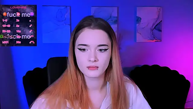 Snapshot of liana_kisses chatting on 11.25.25 liana kisses online show from 11.25.25