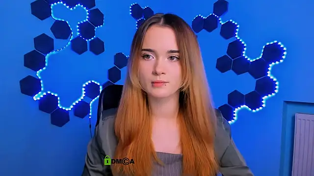 Snapshot of liana_kisses chatting on 11.30.25 liana kisses online show from 11.30.25