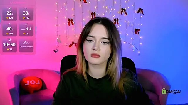 Snapshot of liana_kisses chatting on 02.06.26 liana kisses online show from 02.06.26