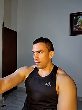 Snapshot of jhay-crux chatting on 02.24.25 jhay-crux online show from 02.24.25