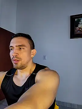 Snapshot of jhay-crux chatting on 02.28.25 jhay-crux online show from 02.28.25