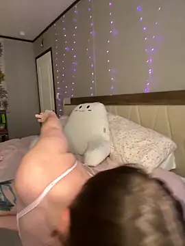 Sweetdee222x online show from 09.10.25