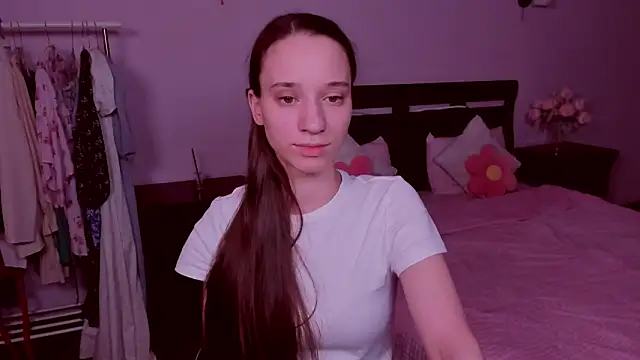 Snapshot of StaceySunny chatting on 02.03.26 StaceySunny online show from 02.03.26