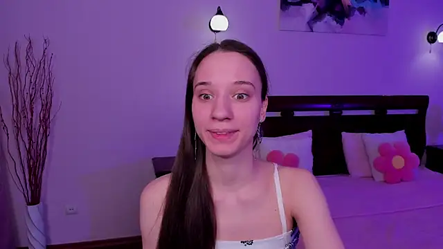 Snapshot of StaceySunny chatting on 03.01.26 StaceySunny online show from 03.01.26