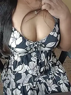 Snapshot of Adwithaa chatting on 05.22.26 Adwithaa online show from 05.22.26