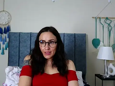 IberianMoonMK online show from 09.27.25