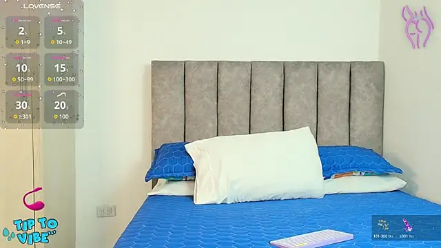 karina lewis  online show from 03.21.25