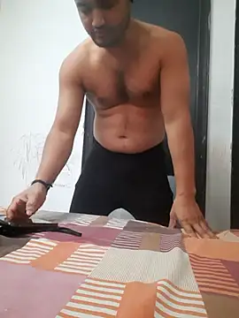 Snapshot of Desiglass_sex chatting on 01.15.26 Desiglass sex online show from 01.15.26